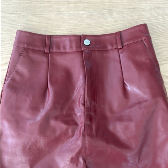 Amazon | Burgundy Faux Leather Midi Skirt | Red | size small - Picture 4 of 8